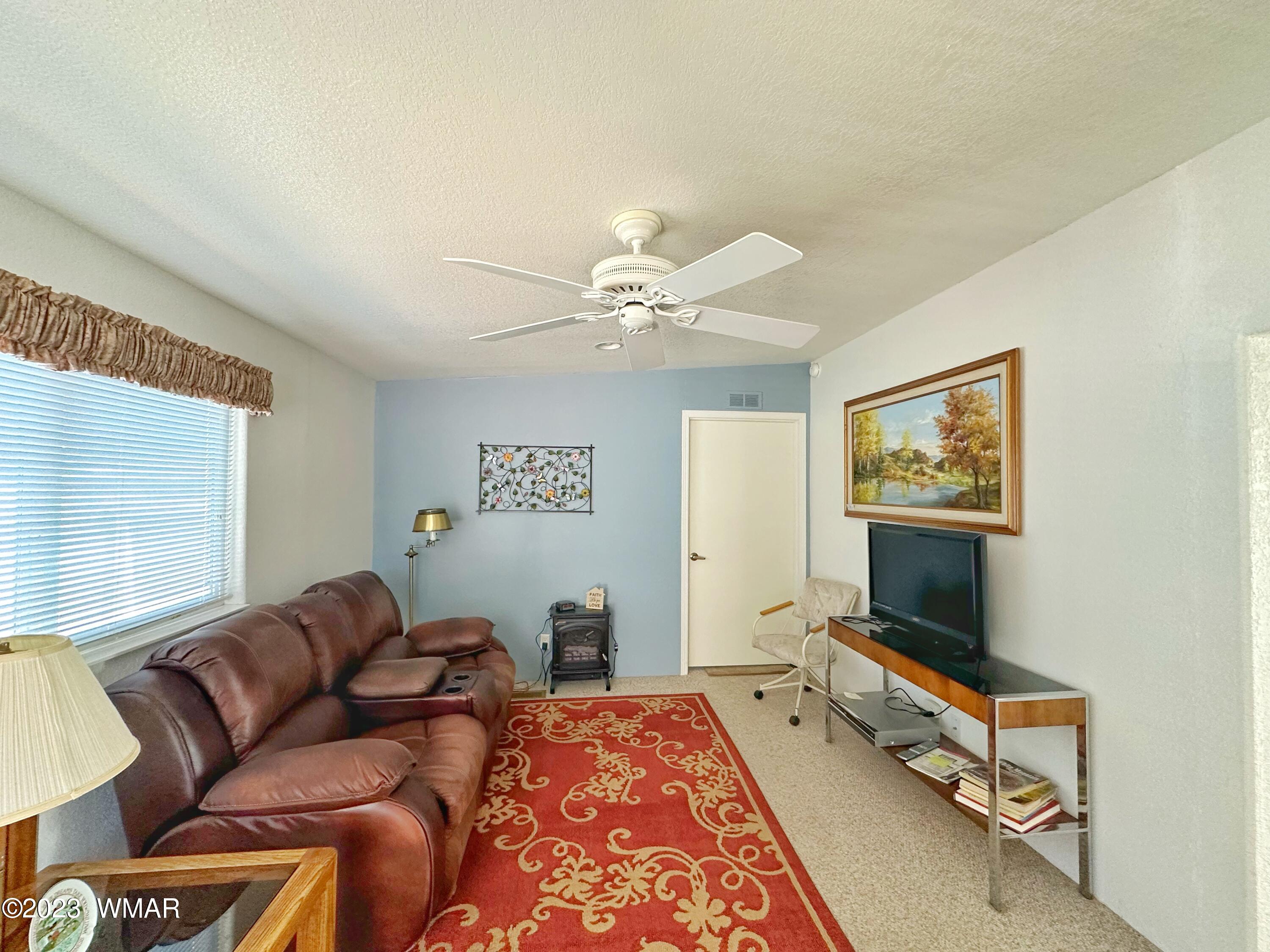 2707 Rustlers Roost Overgaard, AZ 85933 - Photo 5 of 21 Gallery Image 5