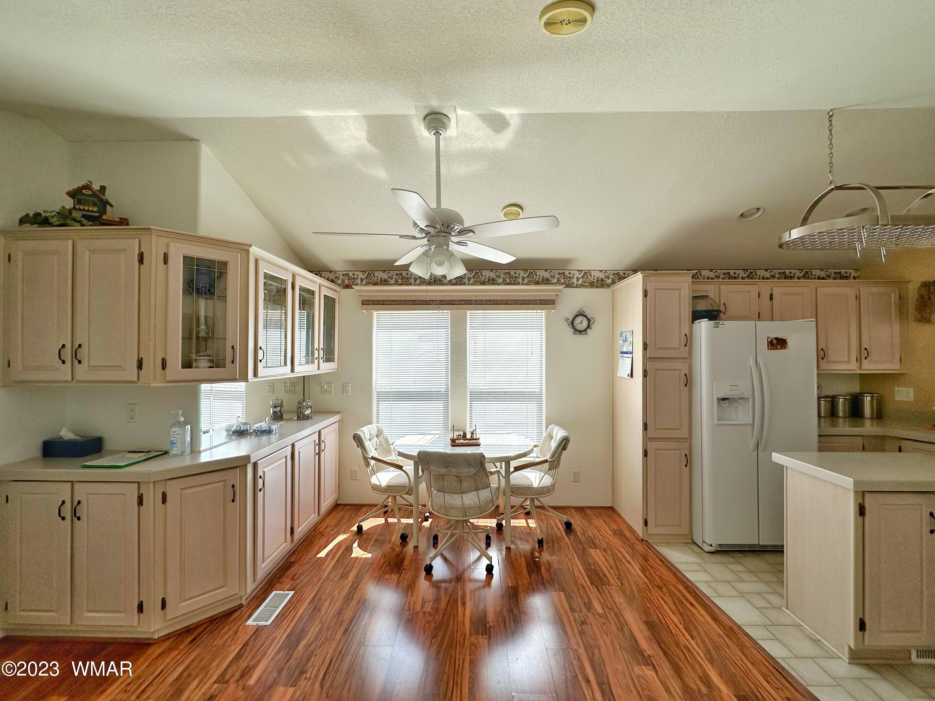 2707 Rustlers Roost Overgaard, AZ 85933 - Photo 8 of 21 Gallery Image 8