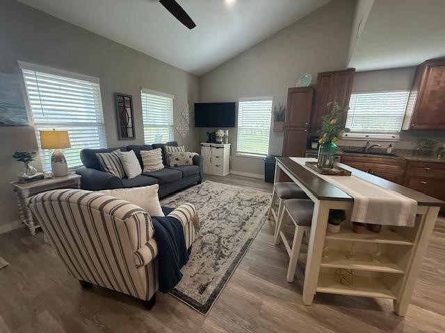 129 Palmetto Point Road Rockport, TX 78382 - Photo 12 of 40