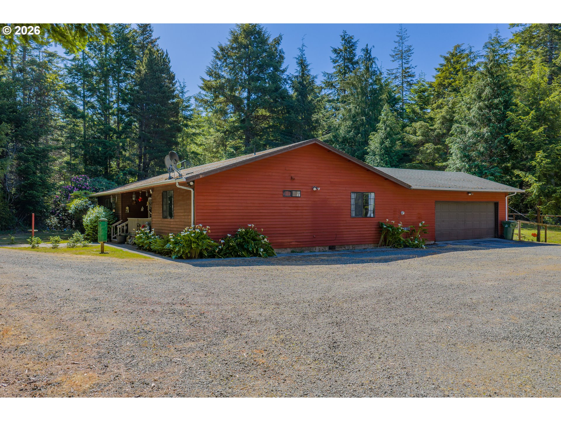 88848 Sunny Loop Lane Bandon, OR 97411 - Photo 3 of 45
