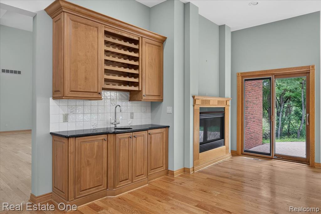425 Courtney Road Leonard, MI 48367 - Photo 21 of 89 Gallery Image 21