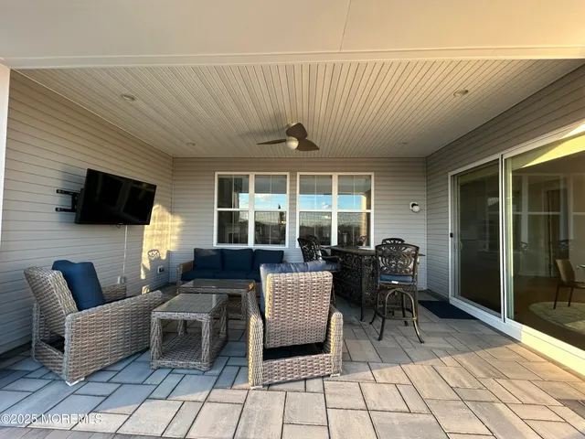 $1,399,000 | 6 Scarlett Terrace, Manalapan, NJ 07726