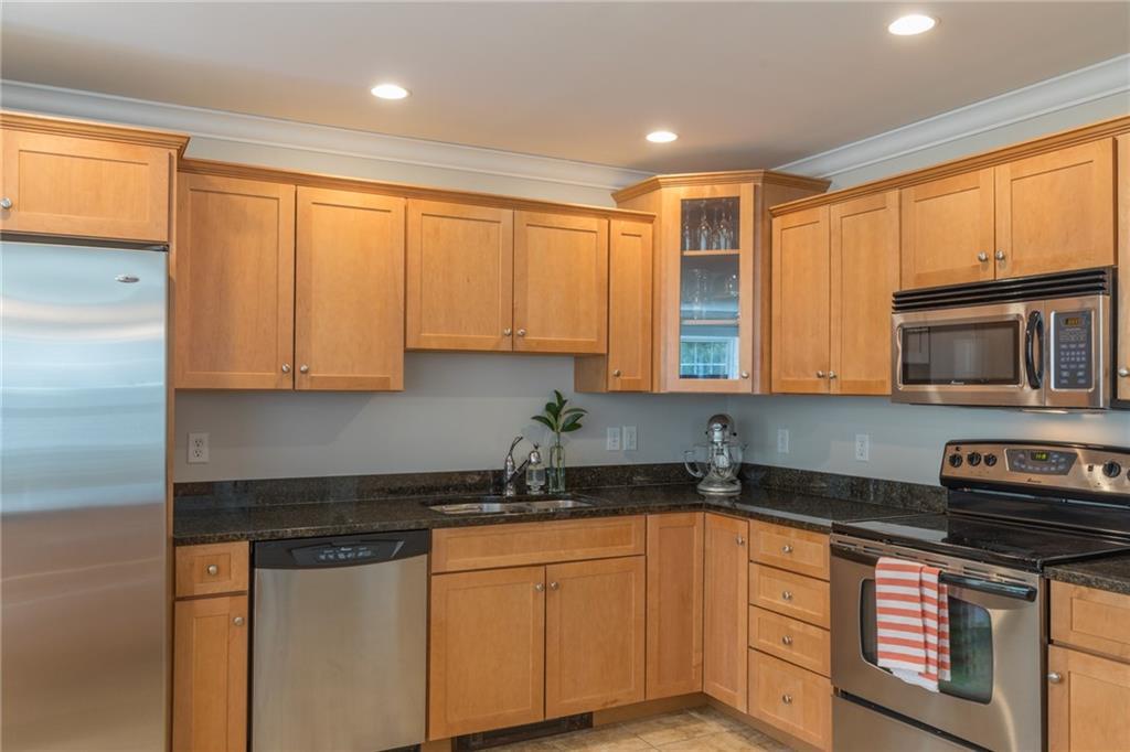 155 Ridge Road, Unit 43 Portland, ME 04103 - Photo 11 of 25 Photo