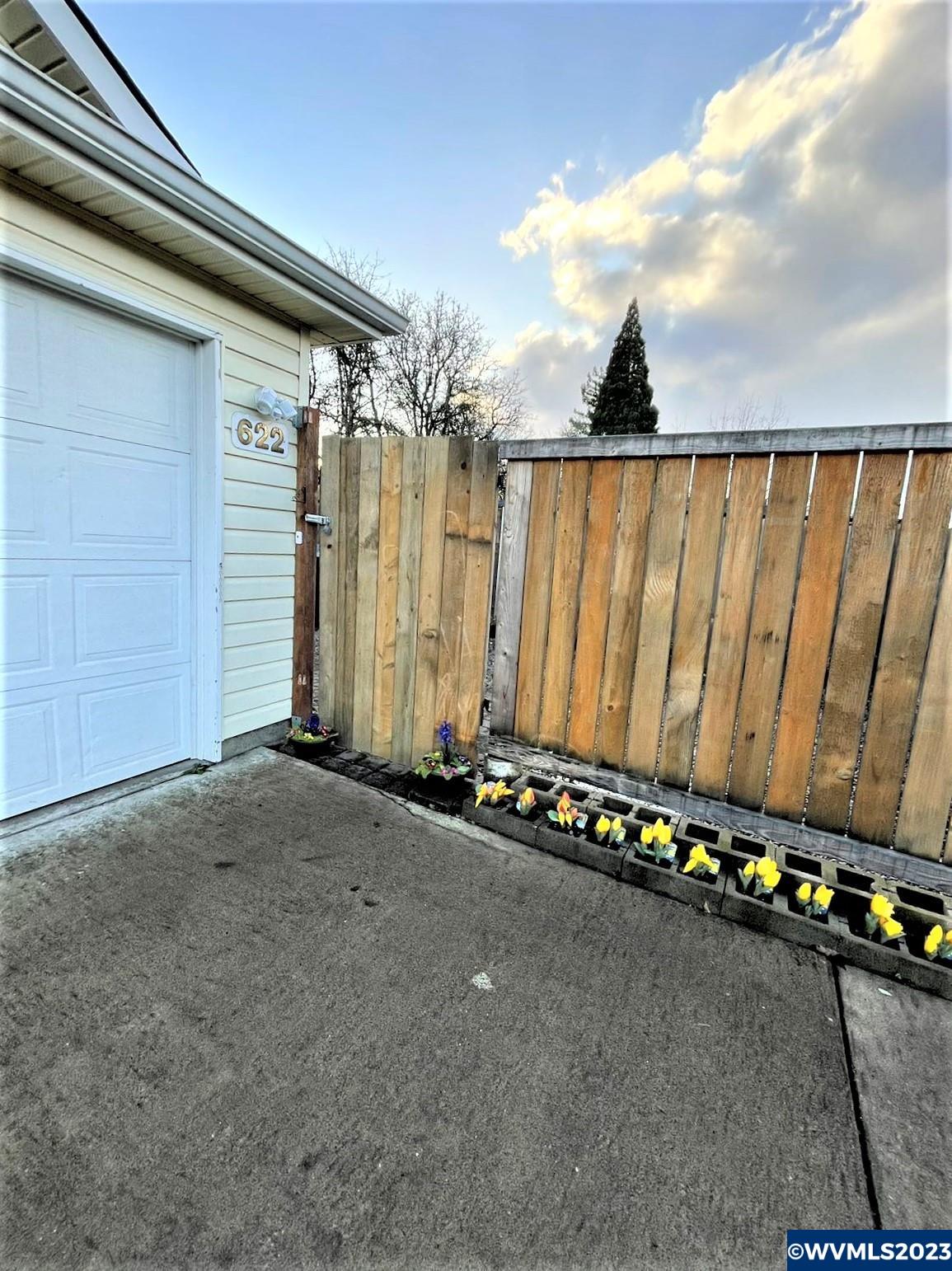 620 Northwest Walnut Boulevard Corvallis, OR 97330 - Photo 3 of 25