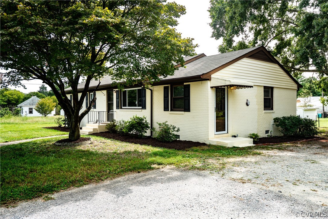 110 North Courthouse Road Chesterfield, VA 23236 - Photo 3 of 24