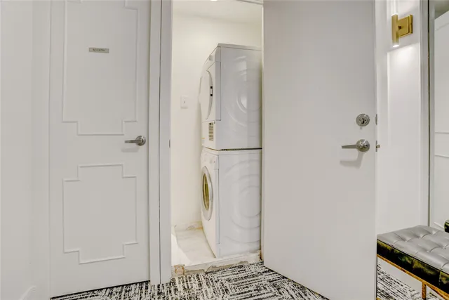 $339,000 | 2701 Westheimer Road, Unit 2D, Houston, TX 77098