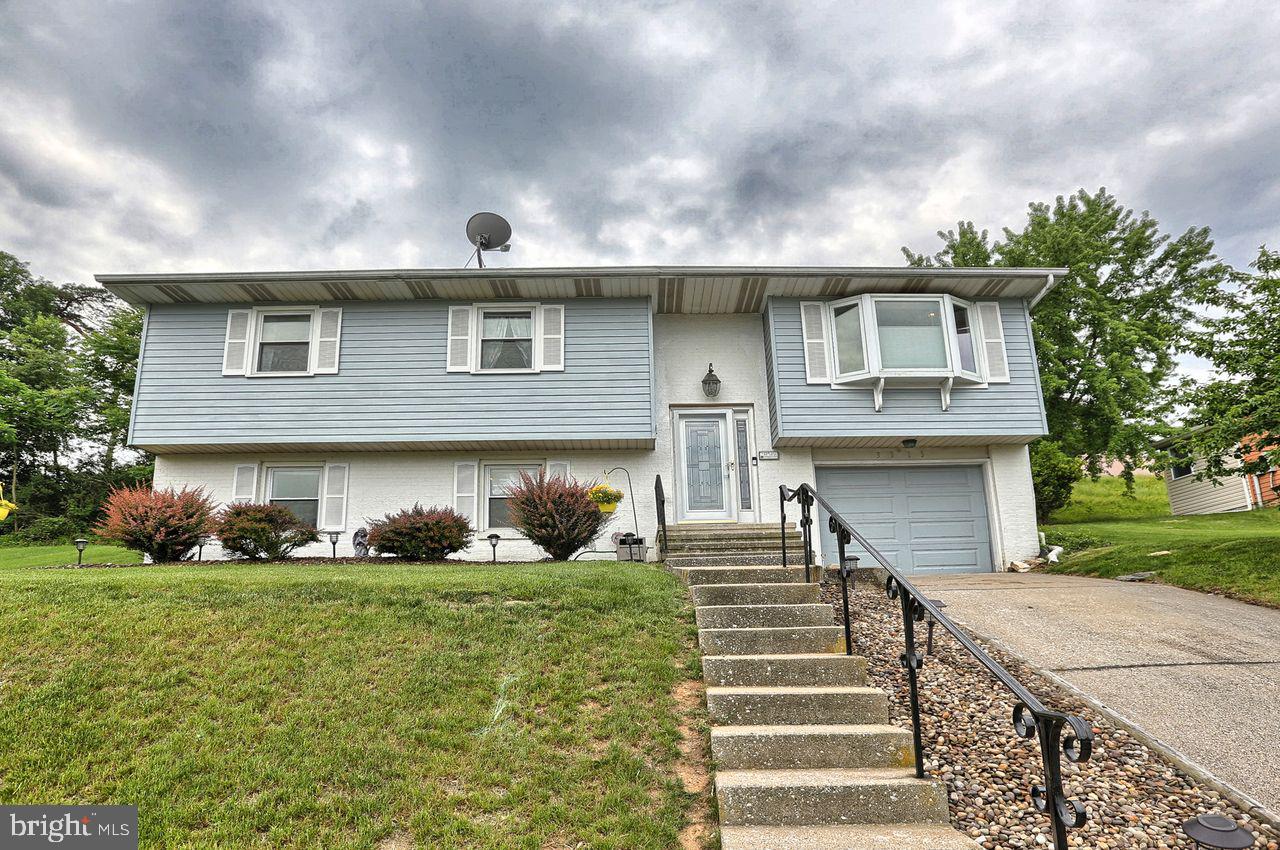 3313 Ridgeway Road Harrisburg, PA 17109 - Photo 1 of 35 Gallery Image 1