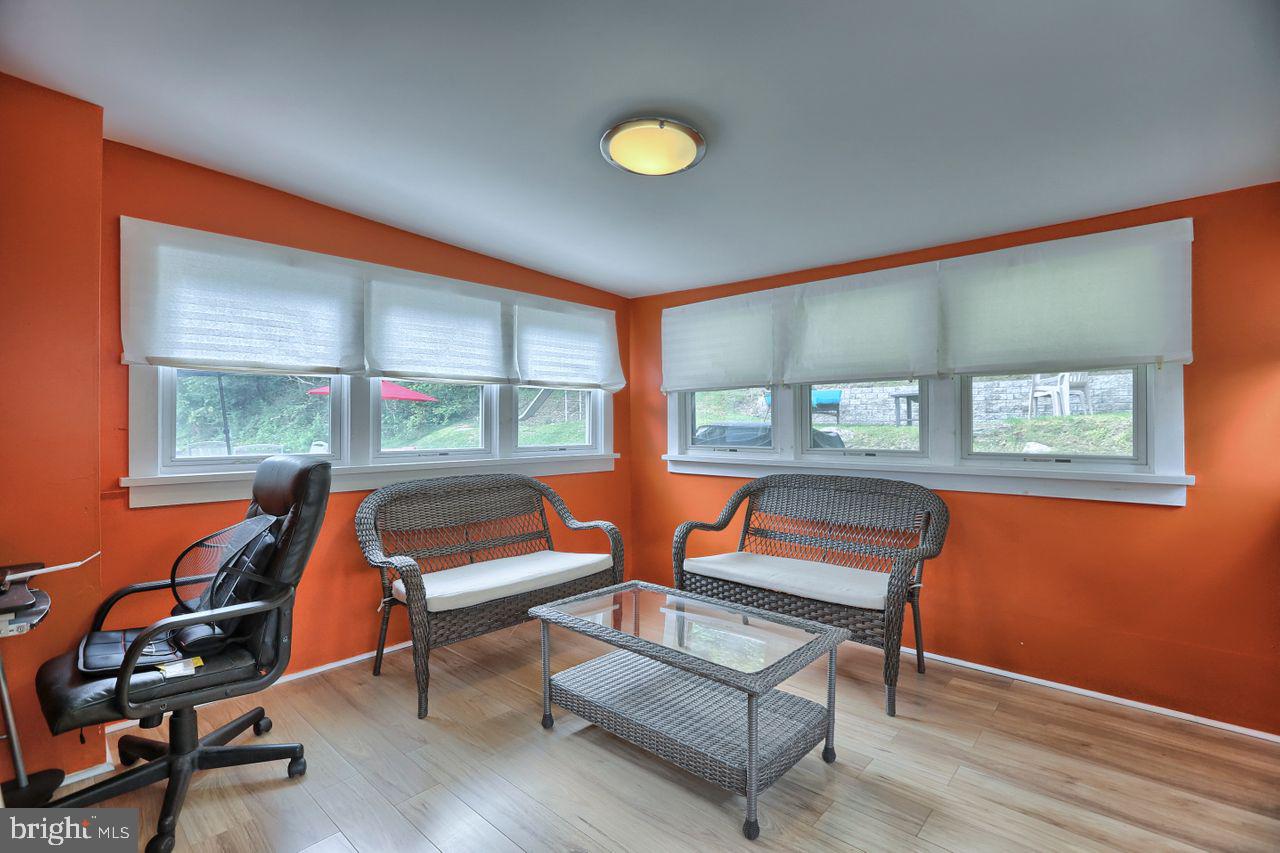 3313 Ridgeway Road Harrisburg, PA 17109 - Photo 12 of 35 Gallery Image 12