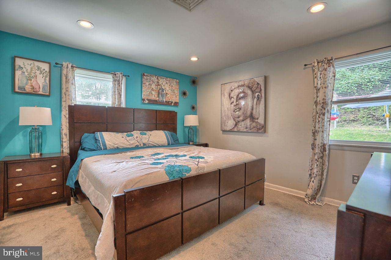 3313 Ridgeway Road Harrisburg, PA 17109 - Photo 14 of 35 Gallery Image 14