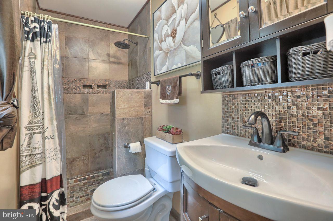 3313 Ridgeway Road Harrisburg, PA 17109 - Photo 15 of 35 Gallery Image 15