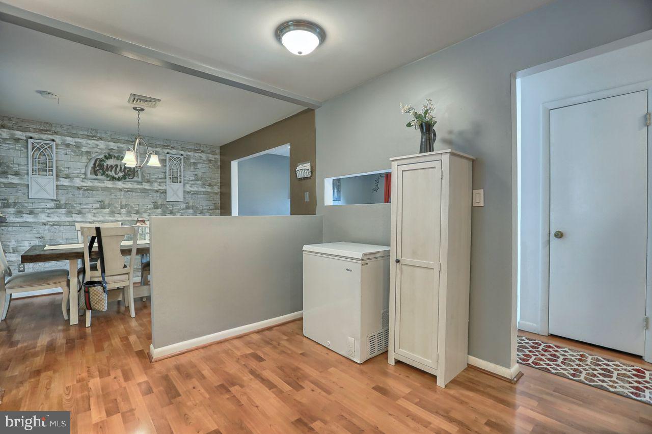3313 Ridgeway Road Harrisburg, PA 17109 - Photo 3 of 35 Gallery Image 3
