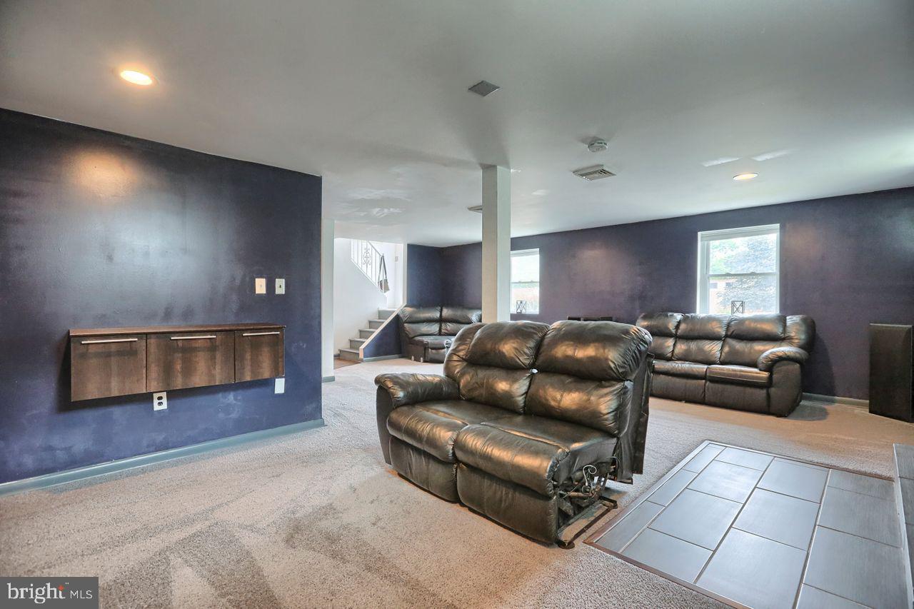 3313 Ridgeway Road Harrisburg, PA 17109 - Photo 25 of 35 Gallery Image 25