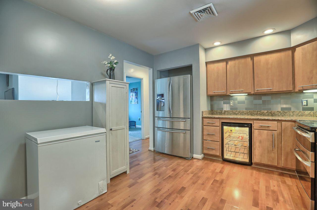 3313 Ridgeway Road Harrisburg, PA 17109 - Photo 7 of 35 Gallery Image 7