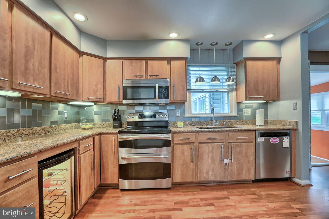 3313 Ridgeway Road Harrisburg, PA 17109 - Photo 8 of 35 Gallery Image 8