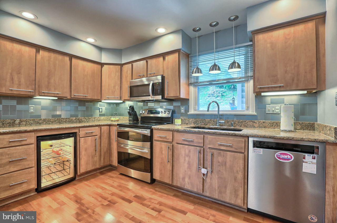 3313 Ridgeway Road Harrisburg, PA 17109 - Photo 9 of 35 Gallery Image 9