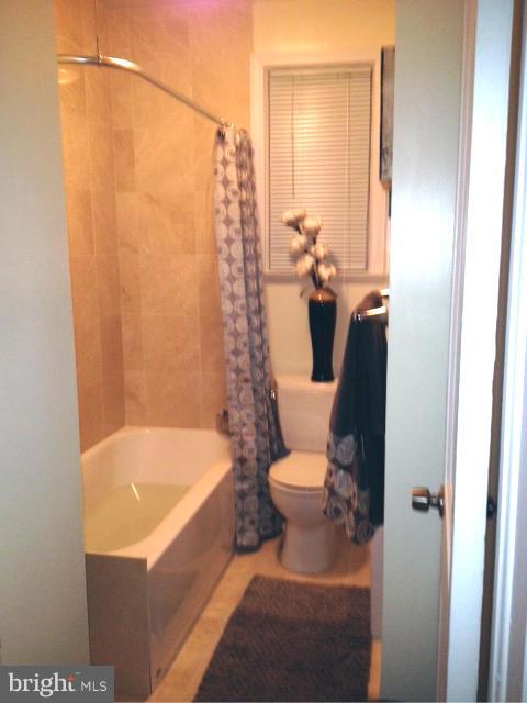 3525 White Chapel Road Baltimore, MD 21215 - Photo 20 of 27 Bath