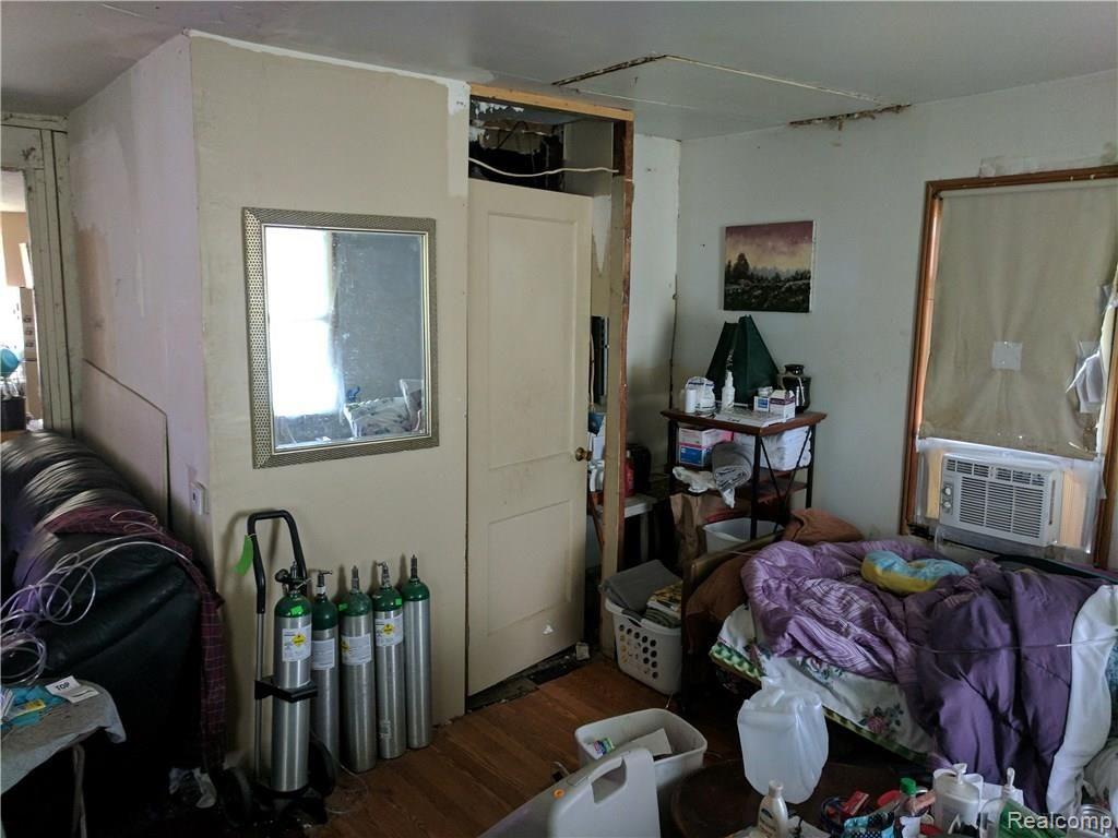 47271 Ecorse Road Belleville, MI 48111 - Photo 2 of 44 IMG_20170530_121647.jpg