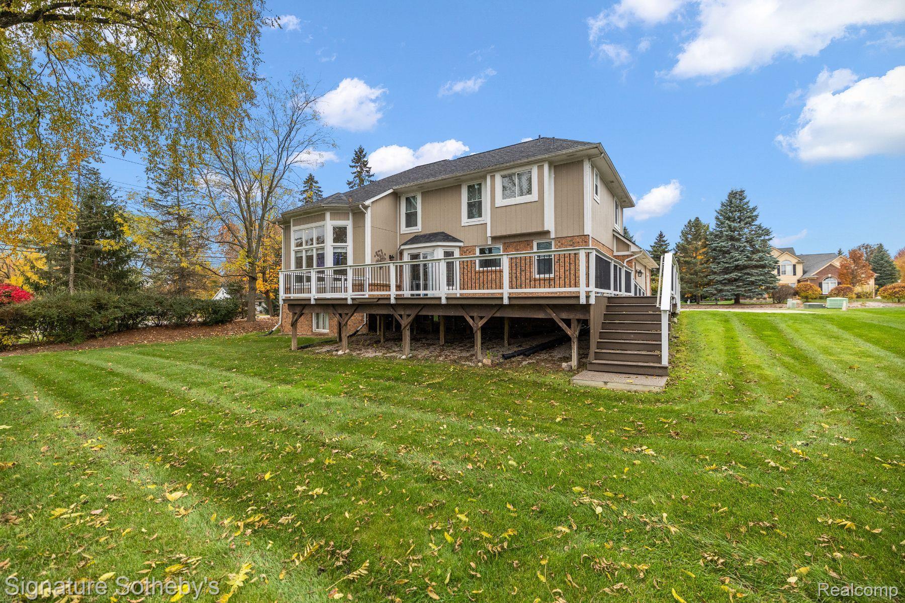 979 Dakota Court Rochester, MI 48307 - Photo 43 of 48 Gallery Image 43