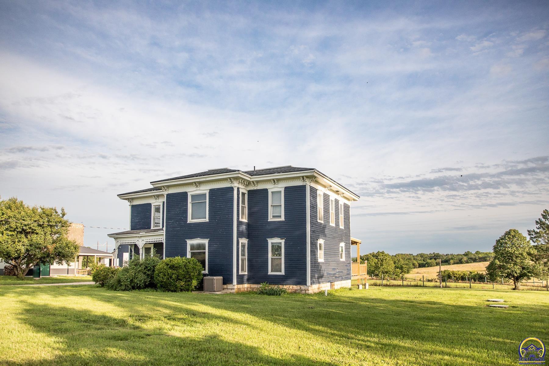 193 North 600 Road Overbrook, KS 66524 - Photo 11 of 99