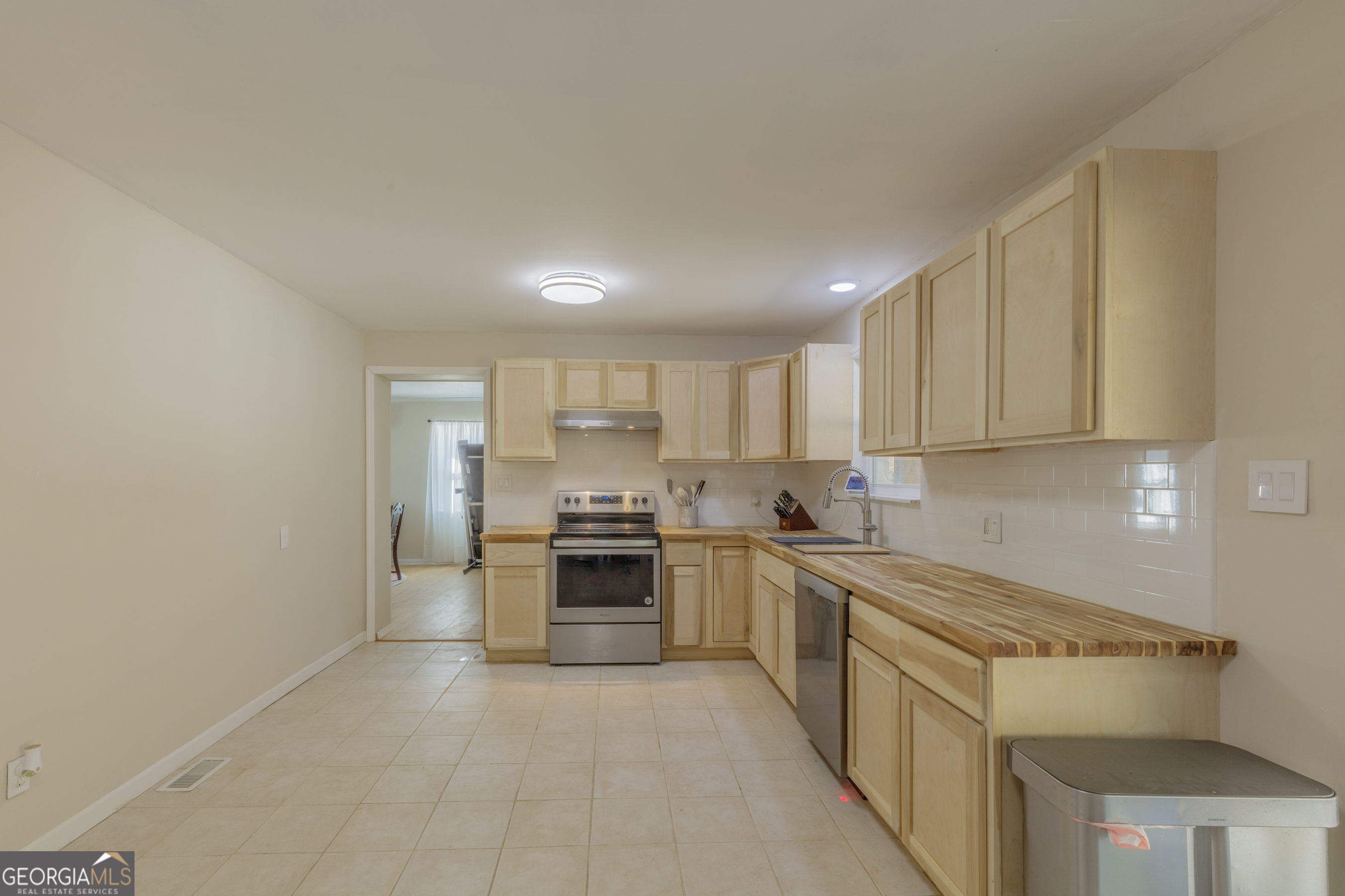 1144 Ridgeway Road LaFayette, GA 30728 - Photo 11 of 79