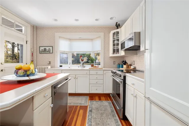 $2,999,850 | 63 Longfellow Road, Jamestown, RI 02835