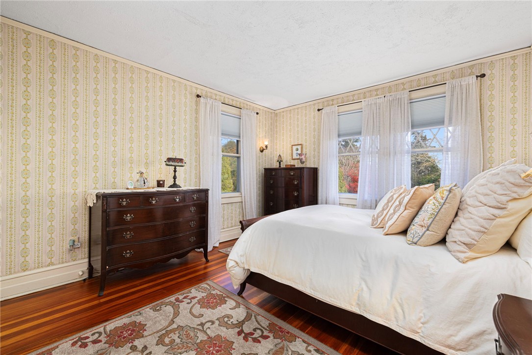 63 Longfellow Road Jamestown, RI 02835 - Photo 33 of 45 Third bedroom is 11'8" x 13'6", and also has water views.