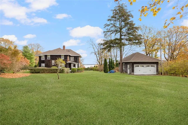 $2,999,850 | 63 Longfellow Road, Jamestown, RI 02835