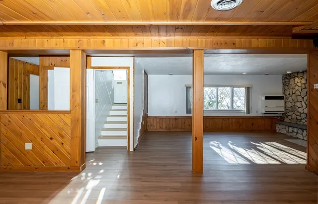 a view of empty room