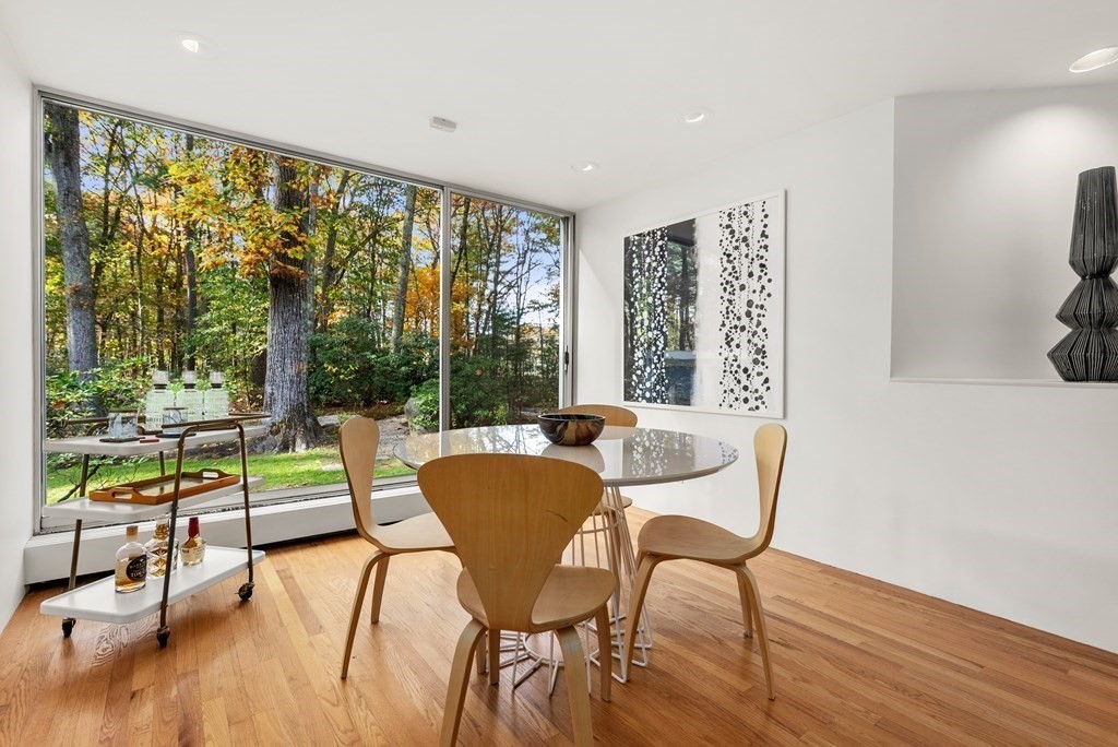22 Todd Pond Road Lincoln, MA 01773 - Photo 6 of 35