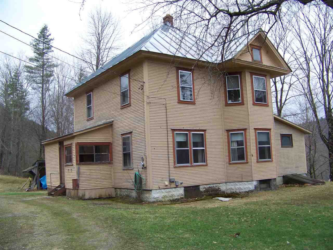 110 Kennedy Drive Rochester, VT 05767 - Photo 1 of 9