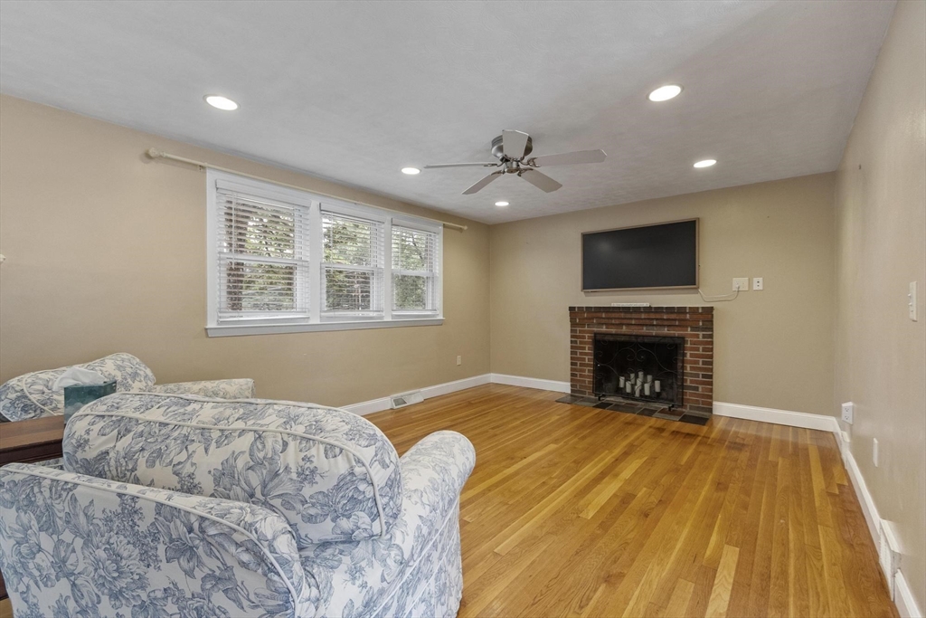 2 Stratton Drive Hudson, MA 01749 - Photo 8 of 42 Gallery Image 8