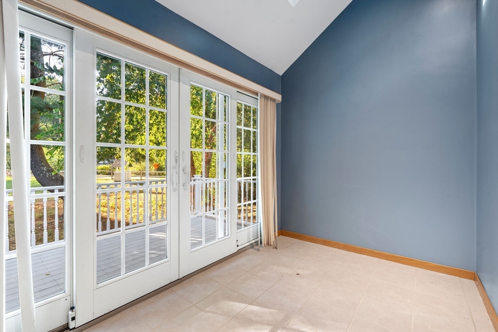 5 Lee Way Georgetown, MA 01833 - Photo 19 of 33 Gallery Image 19