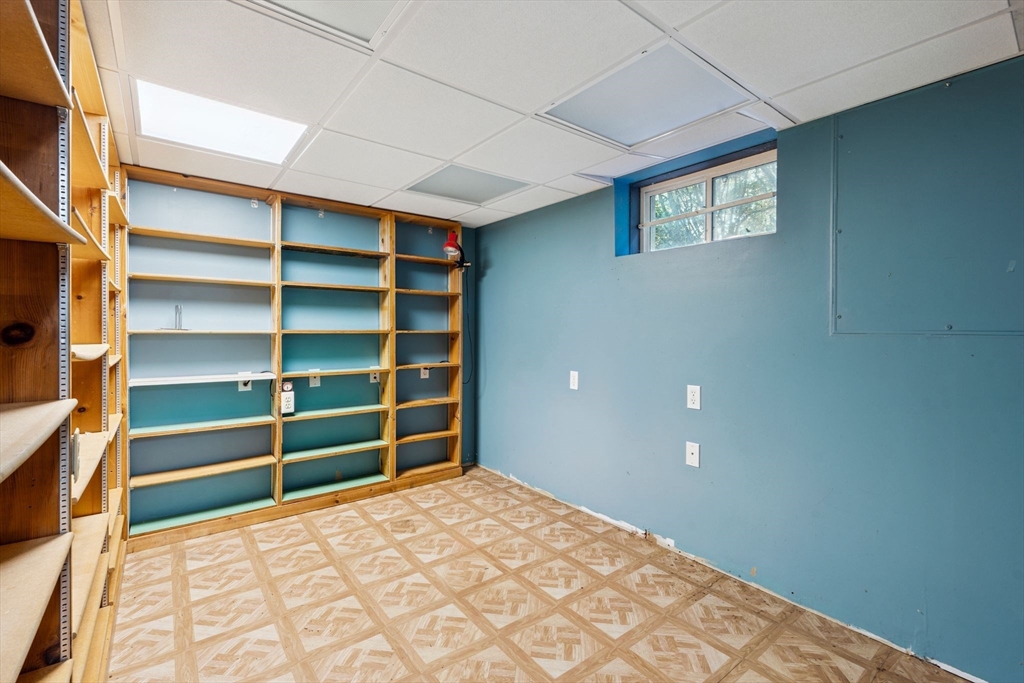 5 Lee Way Georgetown, MA 01833 - Photo 25 of 33 Gallery Image 25