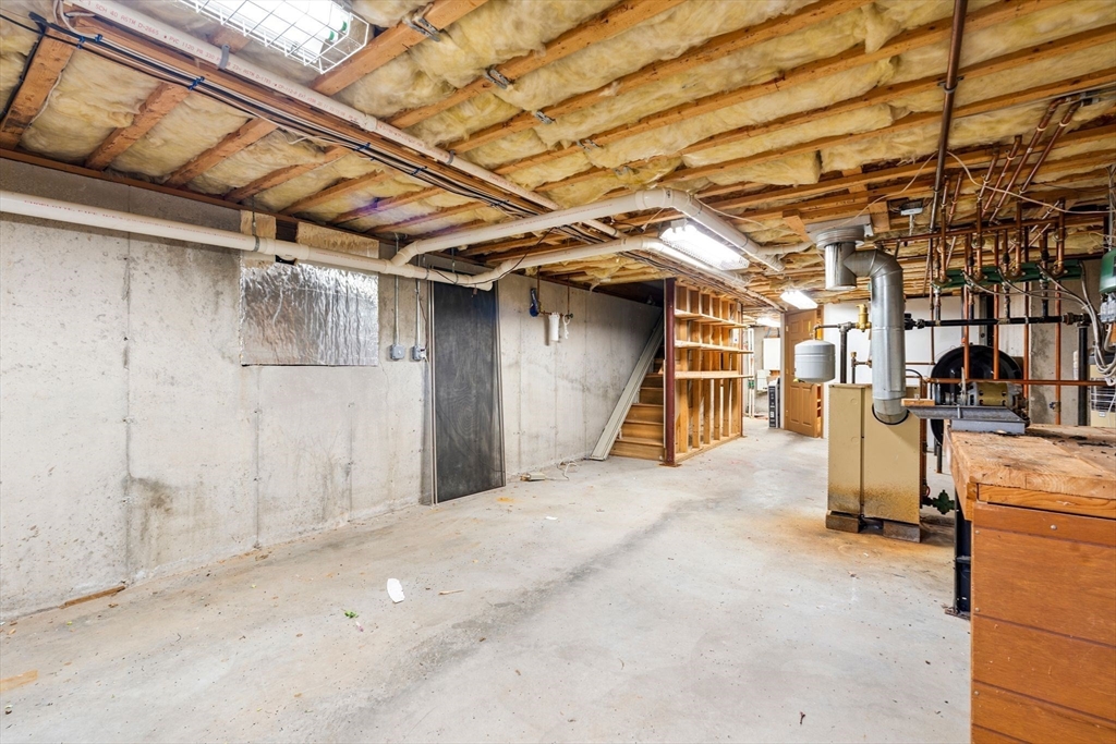 5 Lee Way Georgetown, MA 01833 - Photo 26 of 33 Gallery Image 26