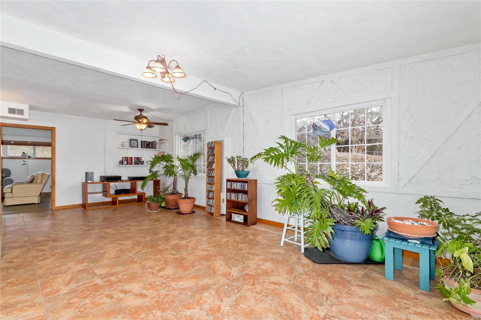 819 Culloden Road St. Louis, MO 63122 - Photo 14 of 34