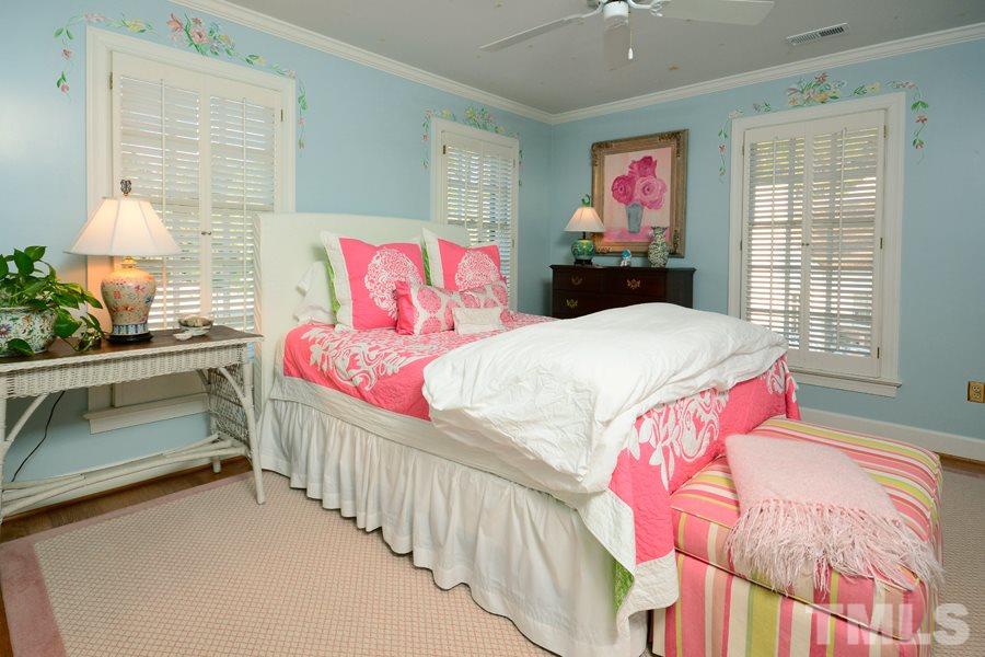 4026 Dover Road Durham, NC 27707 - Photo 13 of 17 Gallery Image 13