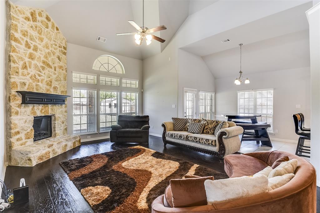 211 Stonegate Way Red Oak, TX 75154 - Photo 12 of 40