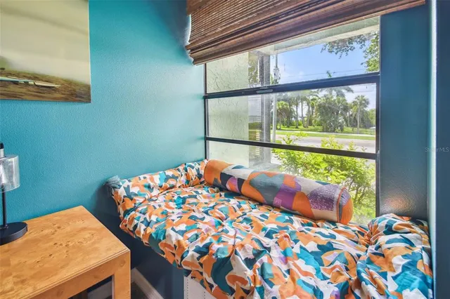 $3,600 | 411 South Bayshore Boulevard, Unit 2, Safety Harbor, FL 34695