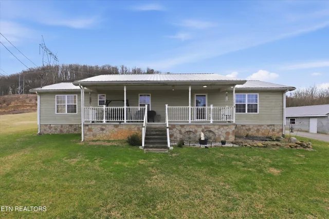 $380,000 | 7001 Calvary Way, Corryton, TN 37721