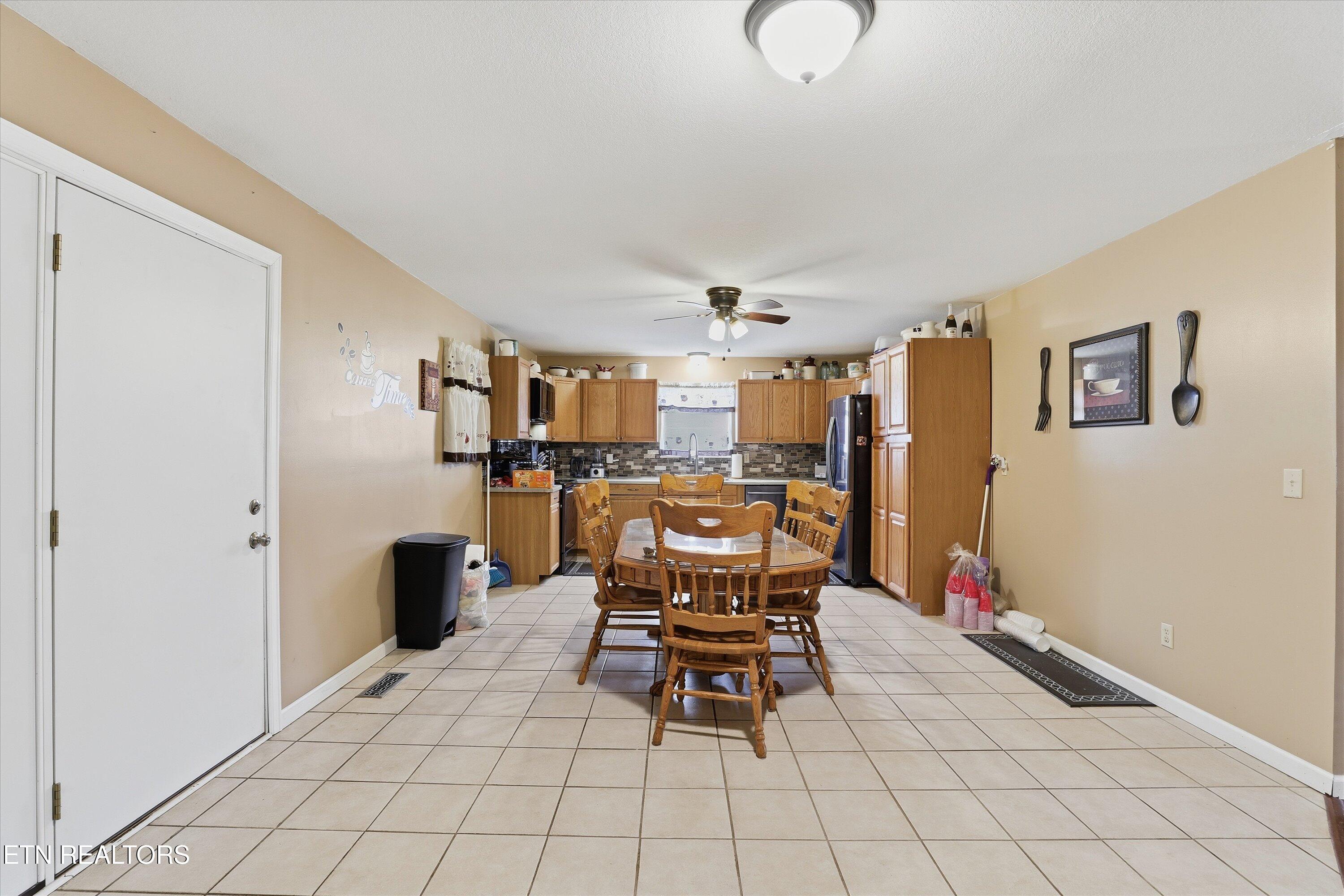 7001 Calvary Way Corryton, TN 37721 - Photo 6 of 20 06-7001 Calvary Way-6