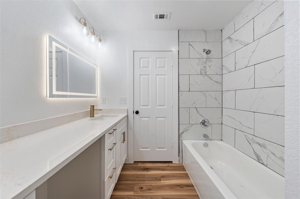 3542 Live Oak Avenue Waco, TX 76708 - Photo 11 of 19