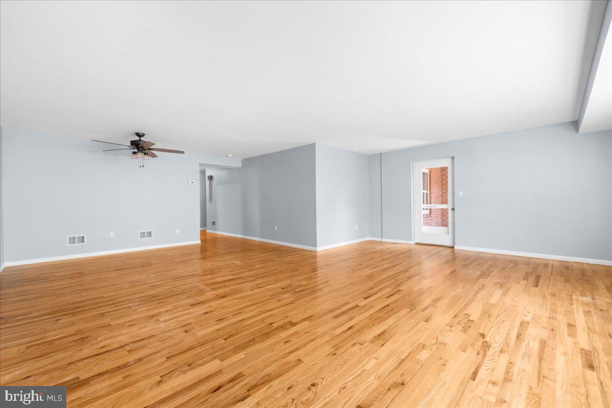 339 Spring Street Bethlehem, PA 18018 - Photo 8 of 26 Gallery Image 8