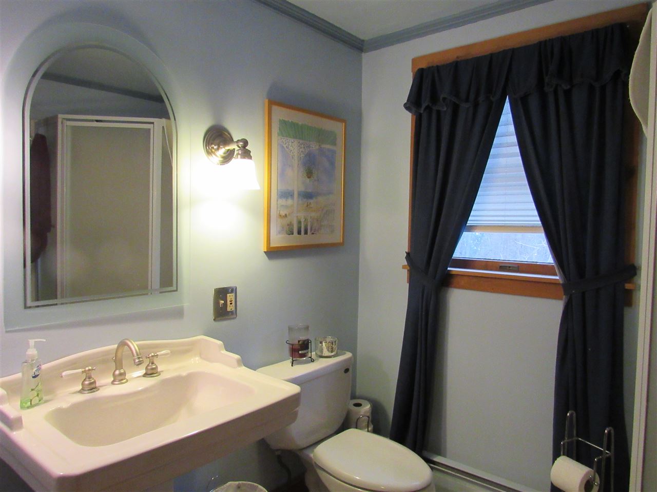 28 Center Street Proctor, VT 05765 - Photo 31 of 37