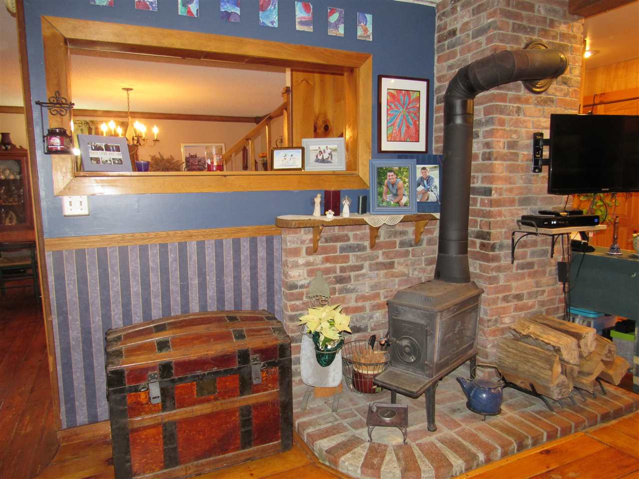 28 Center Street Proctor, VT 05765 - Photo 9 of 37