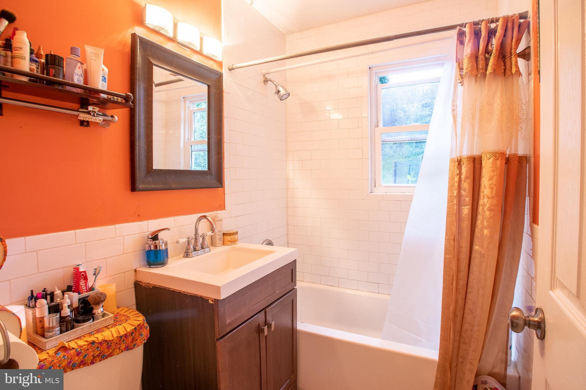 6607 Stanton Road Hyattsville, MD 20784 - Photo 13 of 31