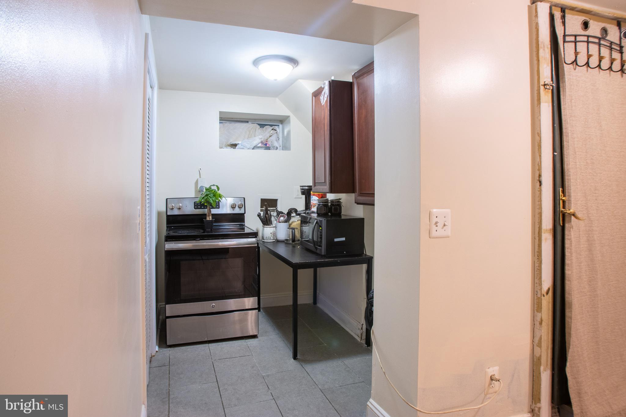 6607 Stanton Road Hyattsville, MD 20784 - Photo 22 of 31