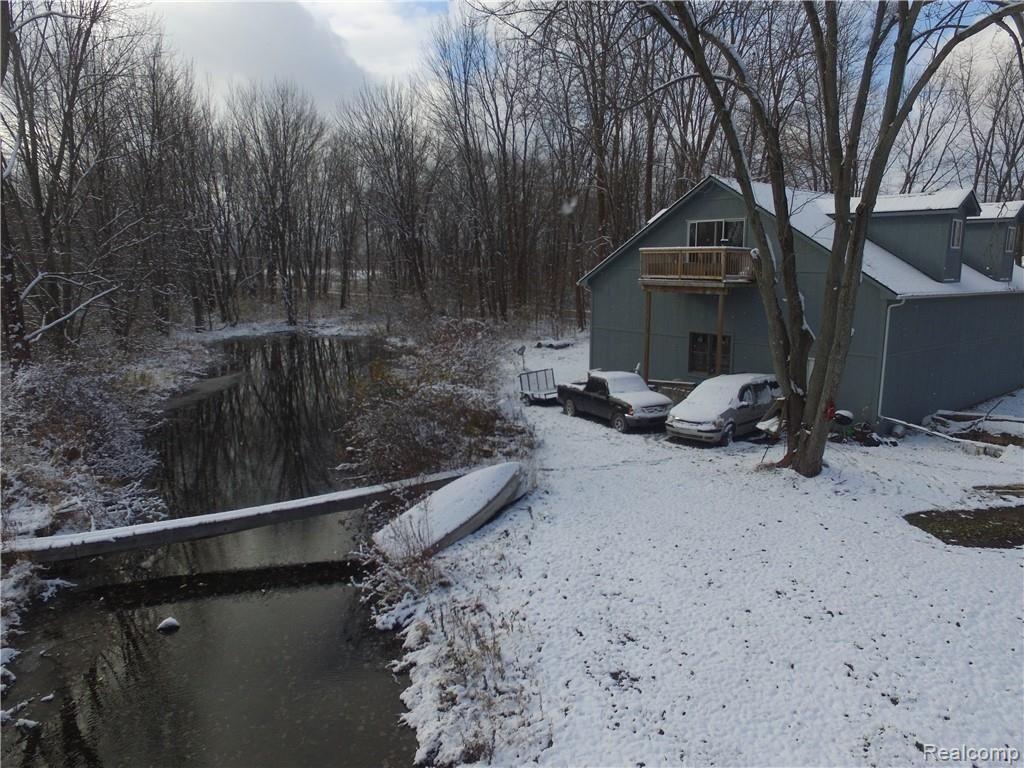6078 Bergin Road Howell, MI 48843 - Photo 2 of 17