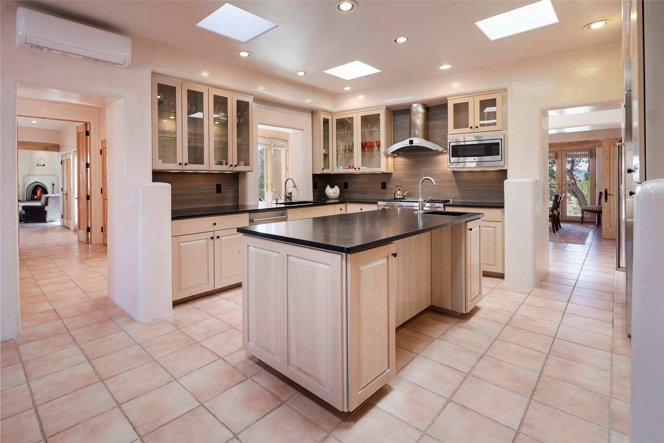 76 Amberwood Loop Santa Fe, NM 87506 - Photo 14 of 61