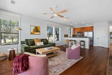 $350,000 | 6608 Lantern View Drive, Unit 102, Jonestown, TX 78645