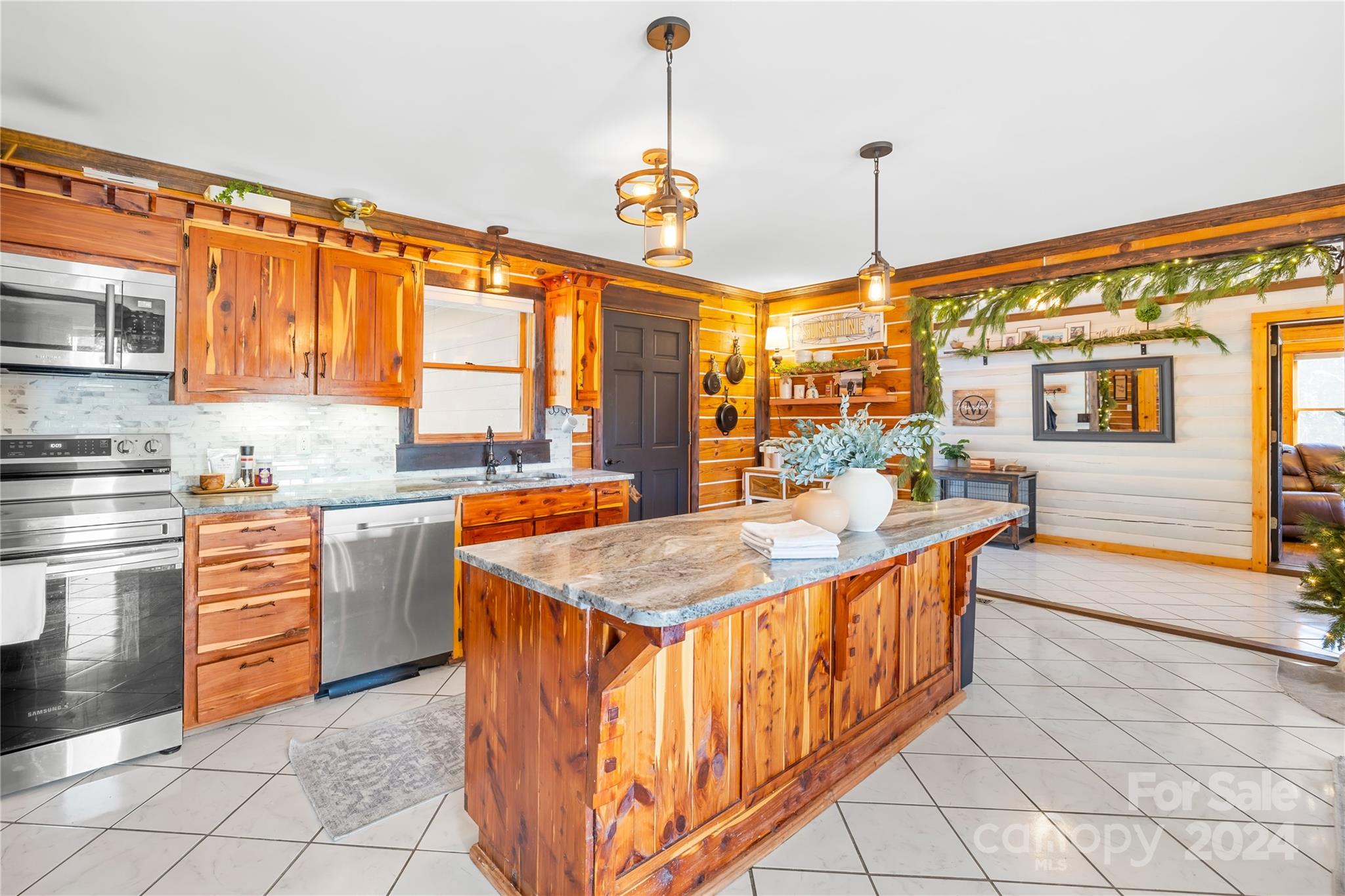 27311 Hedge Road Albemarle, NC 28001 - Photo 6 of 40 Gallery Image 6